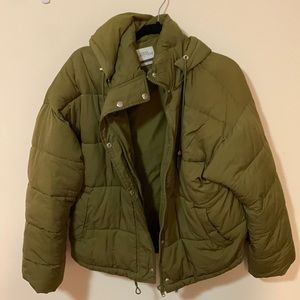Green UO Puffer
